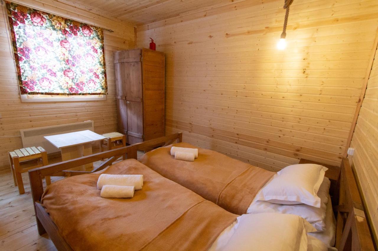 Mountain Cabins ميستيا المظهر الخارجي الصورة